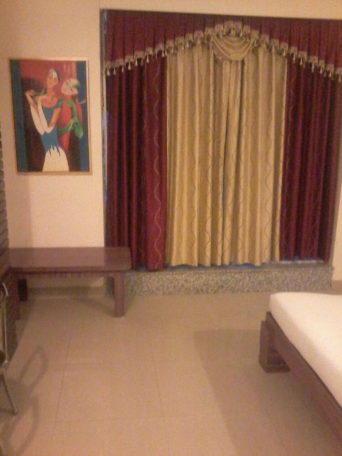 Hotel Gulmarg Ajmer Exteriör bild